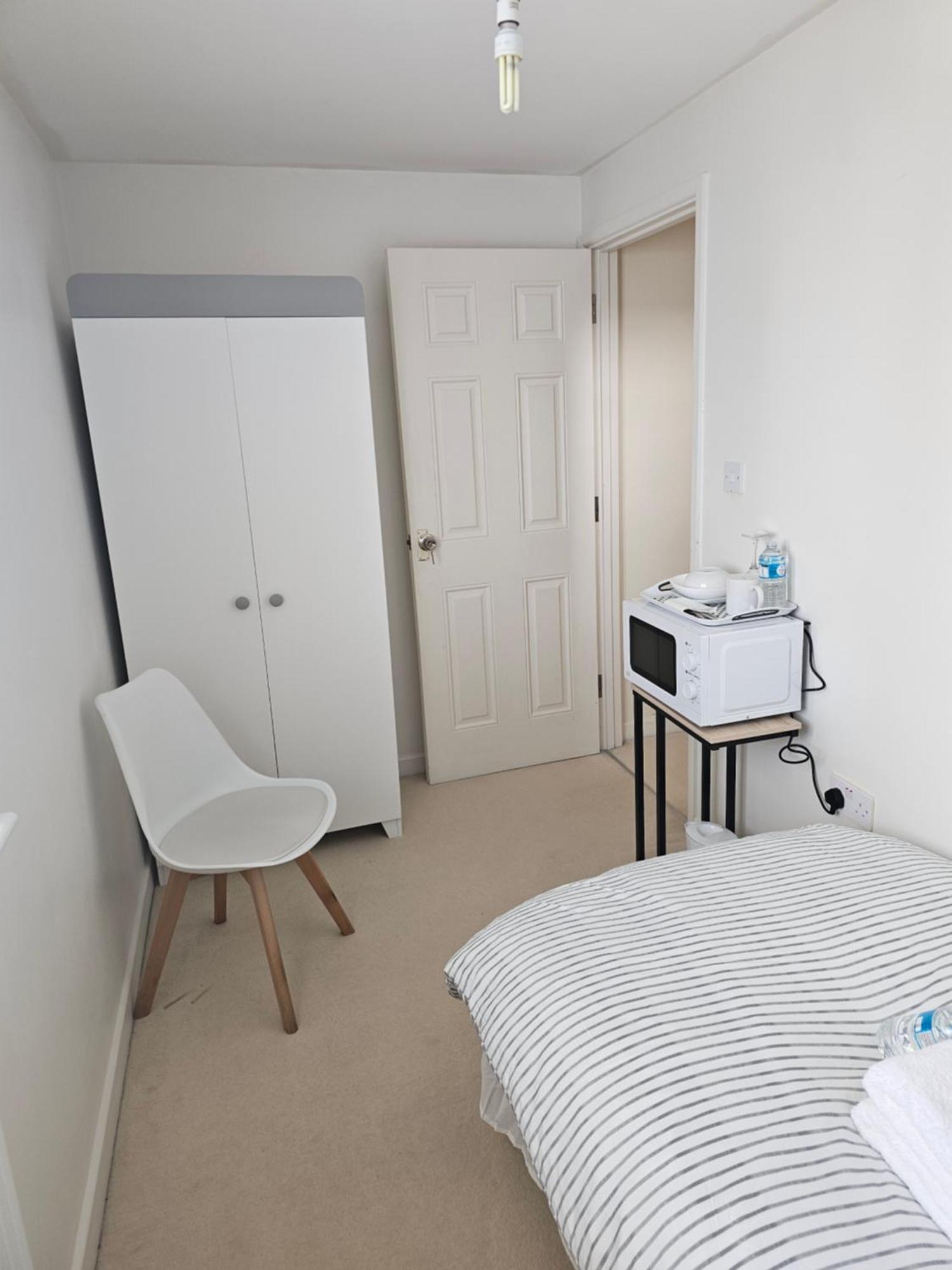 Extra Large Bedroom Dartford Dış mekan fotoğraf